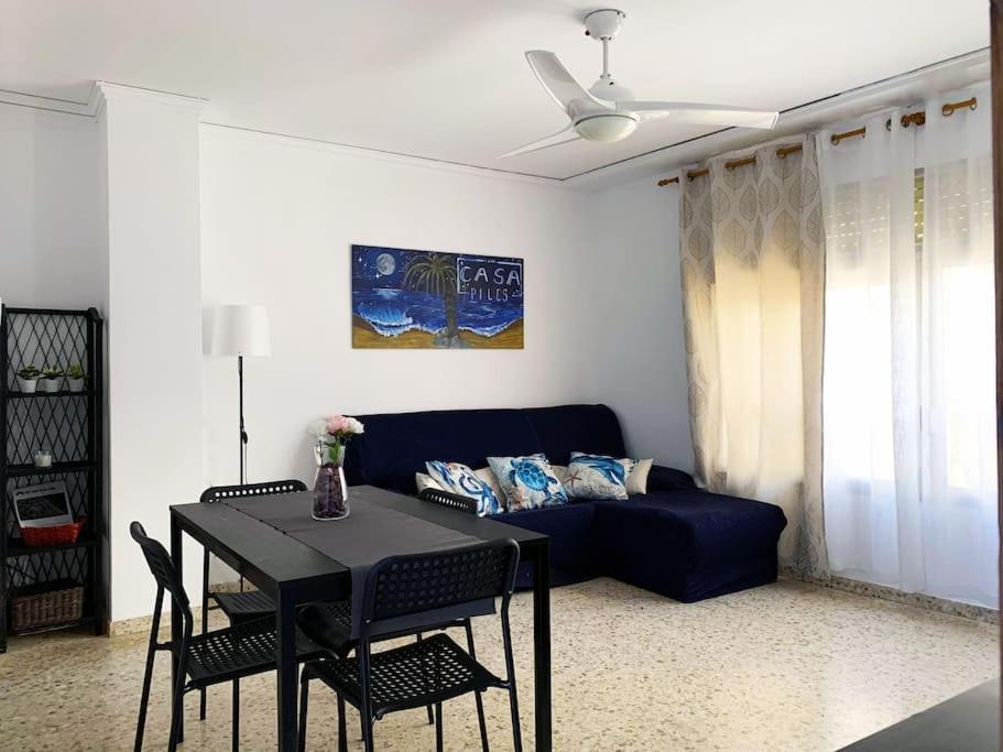 Beachfront House Piles Bagian luar foto