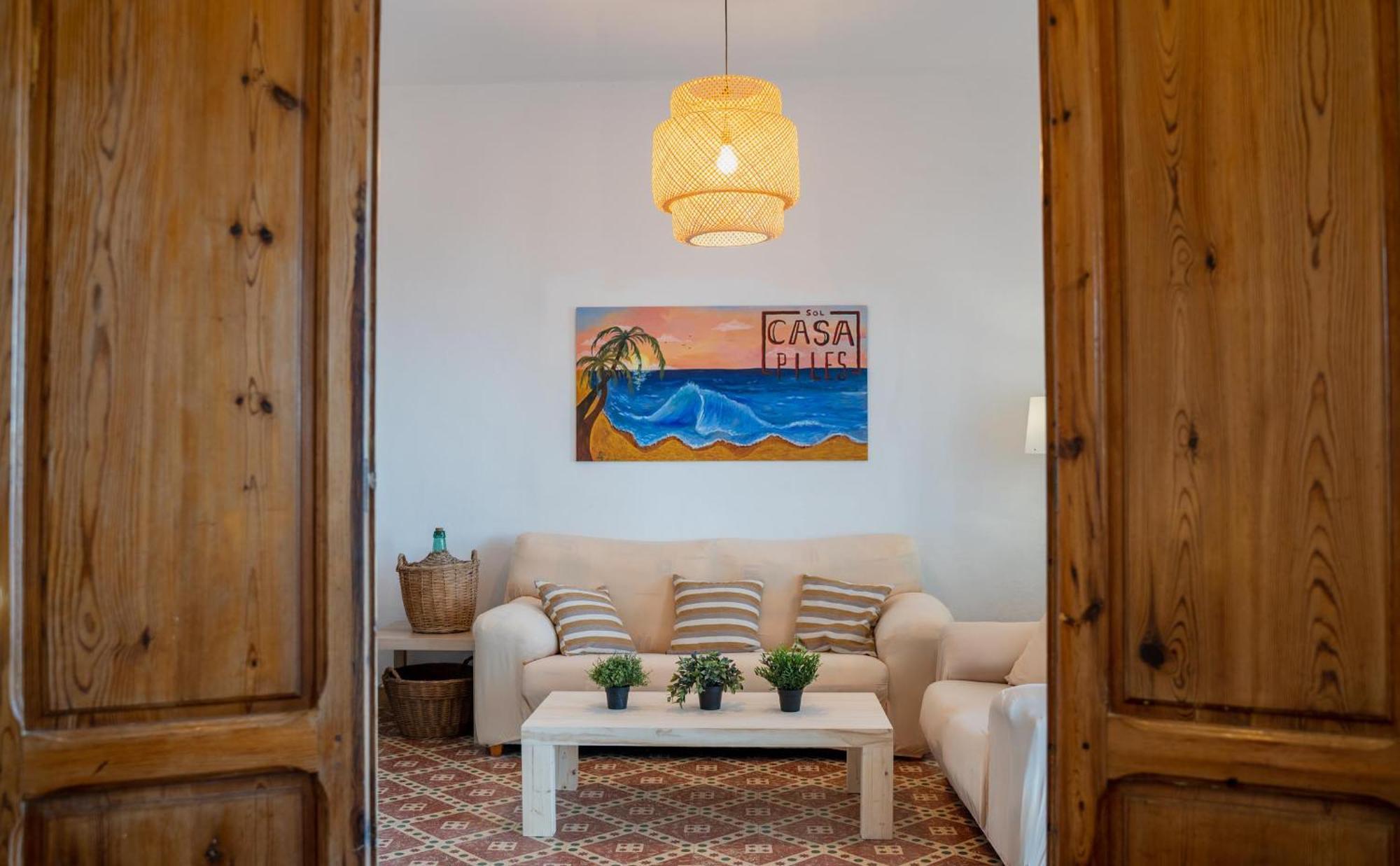 Beachfront House Piles Bagian luar foto